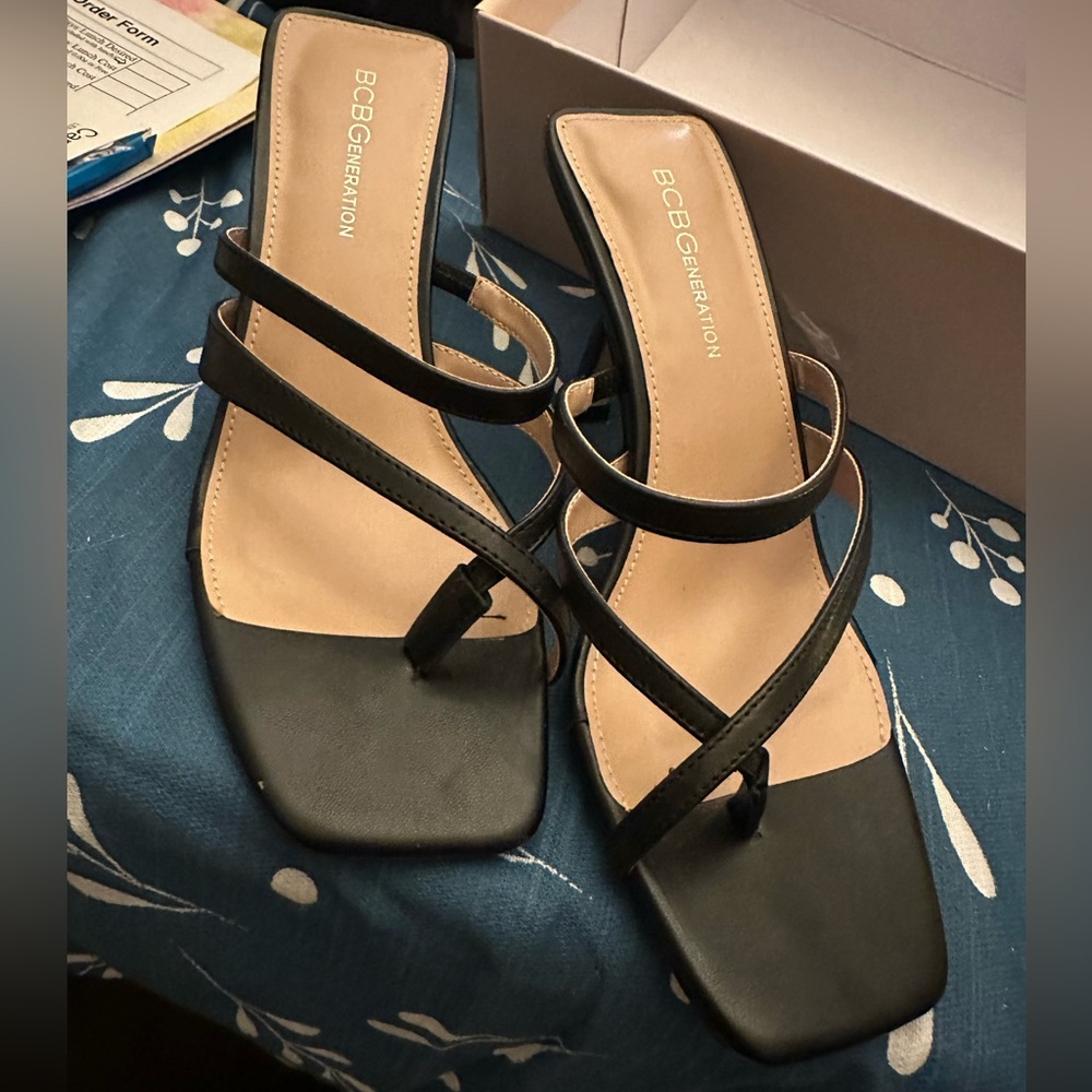 BCBGeneration Women's Glam Heeled Sandal Size 8 Black